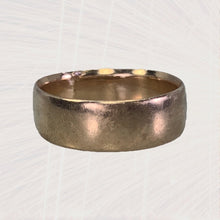 Load image into Gallery viewer, 1908 Gold Wedding Band in Rose Gold. Perfect Stacking Ring. Antique English Estate Jewelry. - Scotch Street Vintage