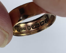 Load image into Gallery viewer, 1908 Gold Wedding Band in Rose Gold. Perfect Stacking Ring. Antique English Estate Jewelry. - Scotch Street Vintage