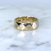 Load image into Gallery viewer, 1960s Etched Gold Wedding Band or Stacking Ring in 9k Yellow Gold. Estate Jewelry. Size 4 1/2. - Scotch Street Vintage