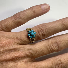 Load image into Gallery viewer, 1970s Turquoise Flower Ring in Yellow Gold. Boho Chic Cluster Floral Setting. December Birthstone. - Scotch Street Vintage