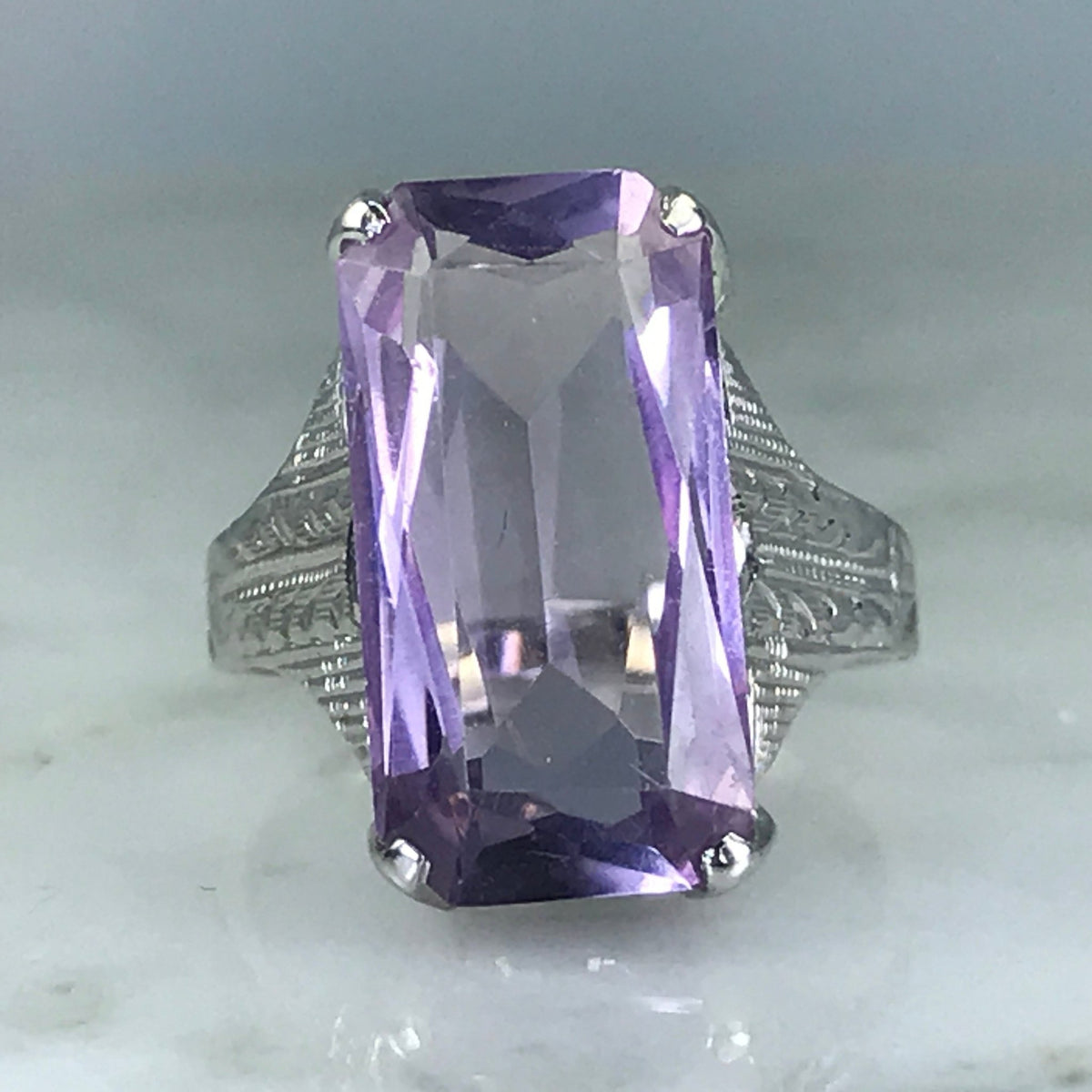 Silver Art Deco Amethyst Ring 10x14 mm Oval 2024 Amethyst Ring 5 Ct Amethyst Band Flower Amethyst Ring Natural Amethyst Band February Birthstone