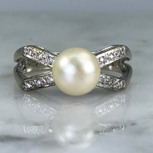 Load image into Gallery viewer, Pearl Diamond Engagement Ring. Bow Style. 14k White Gold. June Birthstone. 4th Anniversary Gift. - Scotch Street Vintage