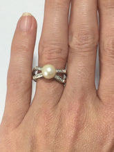 Load image into Gallery viewer, Pearl Diamond Engagement Ring. Bow Style. 14k White Gold. June Birthstone. 4th Anniversary Gift. - Scotch Street Vintage