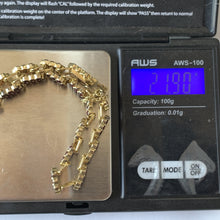 Load image into Gallery viewer, Vintage 1940s Garnet Bracelet in a Yellow Gold Setting with 17+ Carat Total Weight. - Scotch Street Vintage