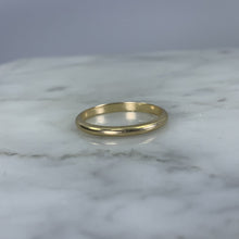 Load image into Gallery viewer, Vintage 1950s Gold Wedding Band by Keepsake in 14K Solid Yellow Gold. Perfect Stacking Ring. - Scotch Street Vintage