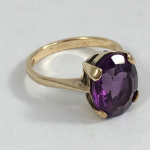 Load image into Gallery viewer, Vintage Amethyst Ring in Yellow Gold. Unique Engagement Ring. February Birthstone. 6th Anniversary. - Scotch Street Vintage