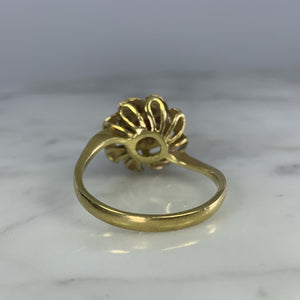 Vintage Garnet Cluster Ring. 18k Yellow Gold. Floral Design. January Birthstone. 2 Year Anniversary. - Scotch Street Vintage