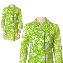 Load image into Gallery viewer, Vintage Green and White Spring Coat from Saks Fifth Avenue. Butterfly and Floral Design. - Scotch Street Vintage