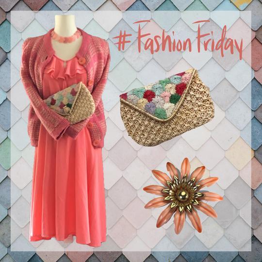 FashionFriday - Corals and Flowers...A Summer Dream!