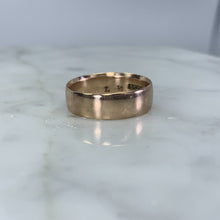 Load image into Gallery viewer, 1908 Gold Wedding Band in Rose Gold. Perfect Stacking Ring. Antique English Estate Jewelry. - Scotch Street Vintage