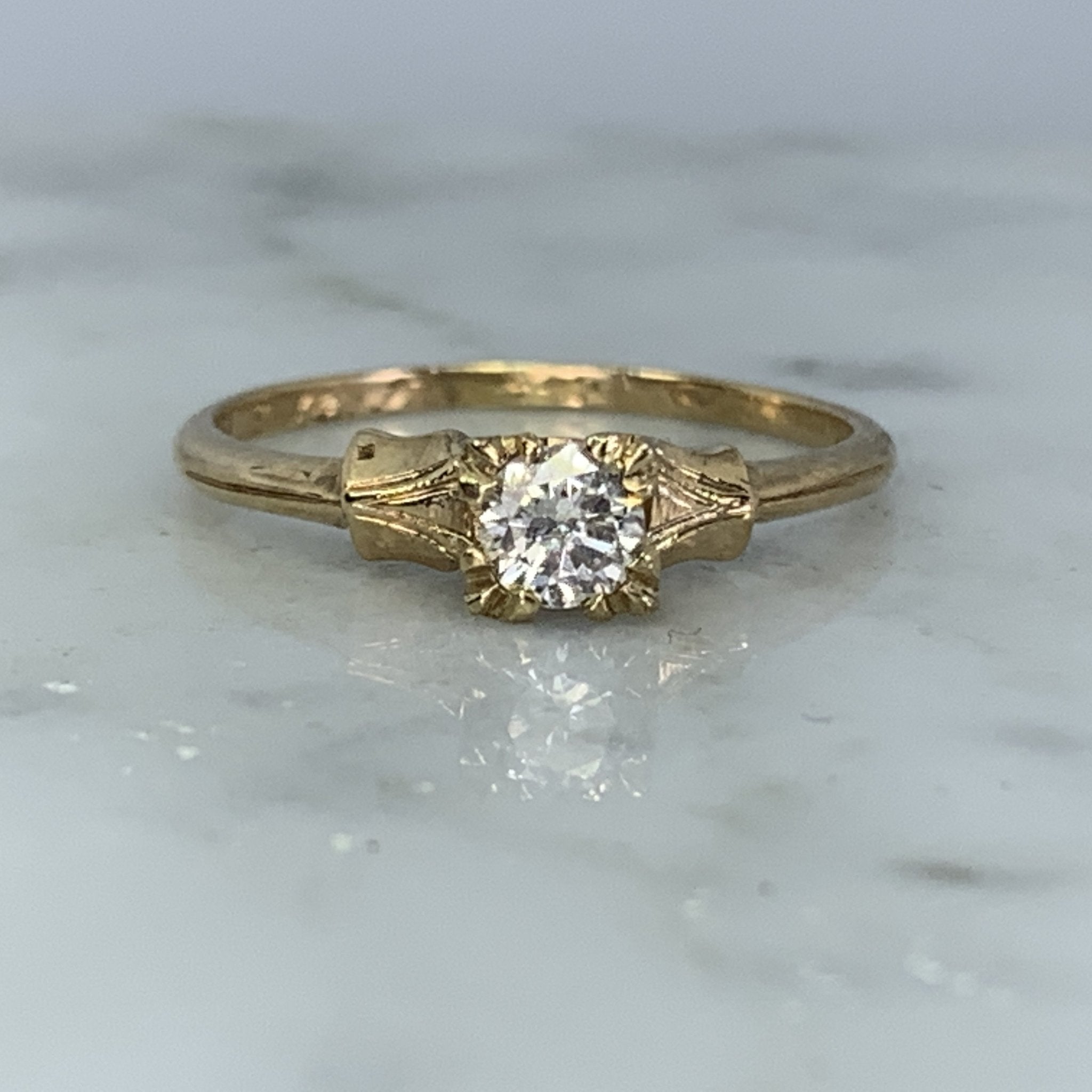 1 Carat Vintage Diamond 1940's Engagement Ring | Diamond engagement rings  vintage, Vintage engagement rings, 1940s engagement ring