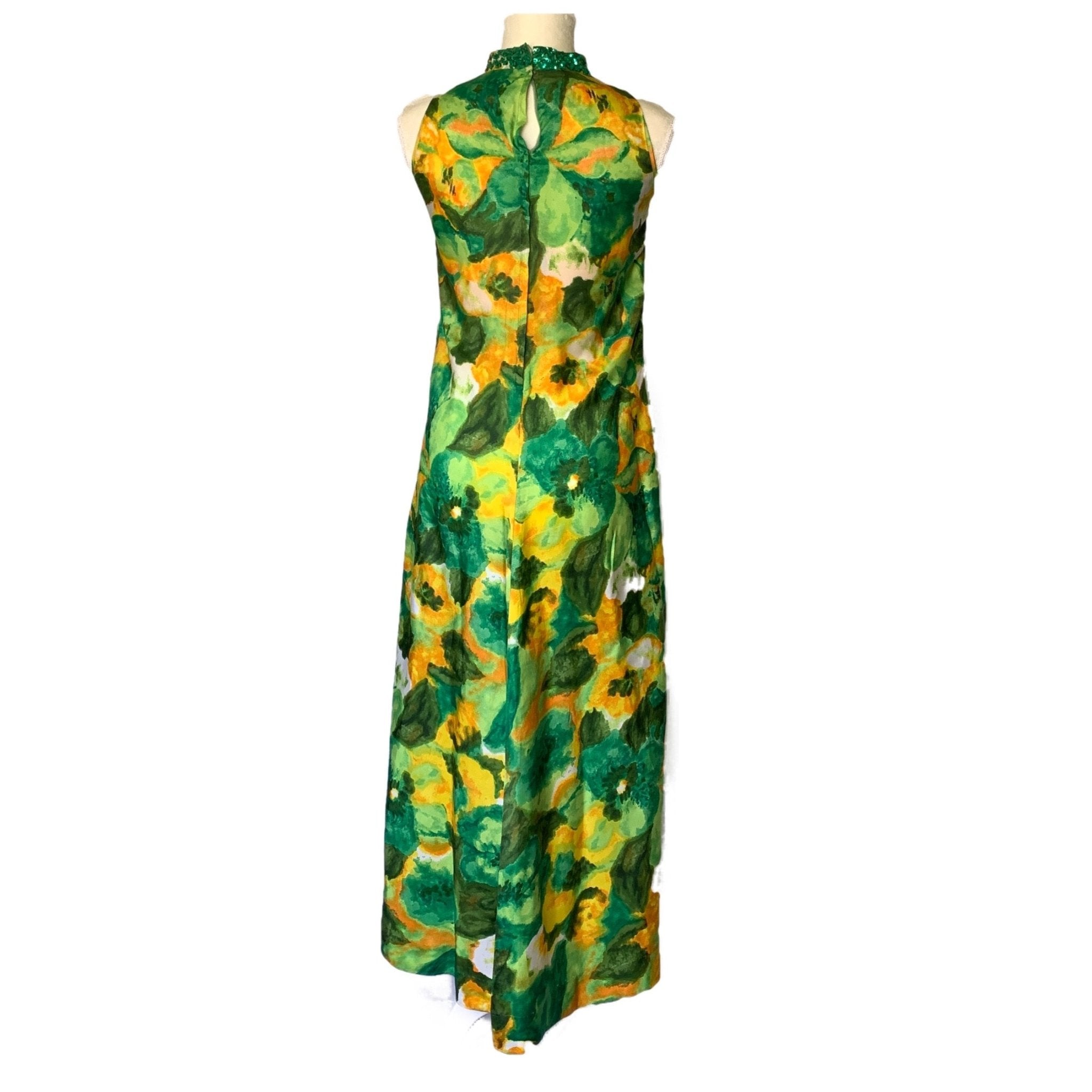 1960s Floral Maxi Dress with Green and Yellow Flowers by Reef. Perfect 1960s Floral Maxi Dress with Green and Yellow Flowers by Reef. Perfect
