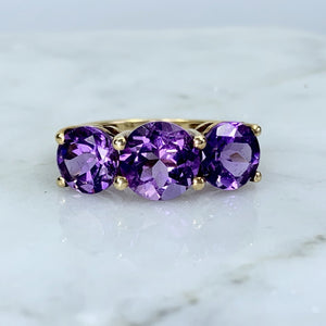 1970s Amethyst Ring with Three Bright Purple Gemstones set in Yellow Gold. February Birthstone. - Scotch Street Vintage
