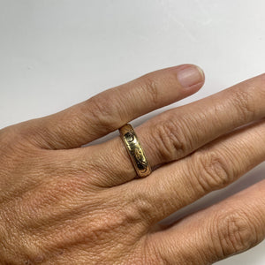 1970s Etched Gold Wedding Band or Stacking Ring in Yellow Gold. Estate Jewelry. Affordable Vintage. - Scotch Street Vintage