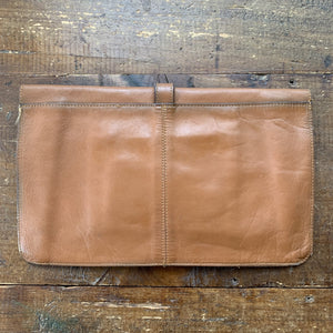 1970s Tan Leather Clutch in a Envelope Style. Perfect Handbag for Fall. Gift for Her. Sustainable Fashion. - Scotch Street Vintage