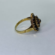 Load image into Gallery viewer, 1940s Garnet Cluster Ring in 14k Yellow Gold. Bohemian Ring. January Birthstone.