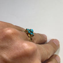 Load image into Gallery viewer, 1970s Turquoise Flower Ring in Yellow Gold. Boho Chic Cluster Floral Setting. December Birthstone.