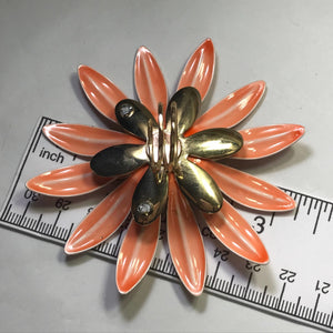 Upcycled Flower Statement Ring. Peach Gold Tone Flower. Vintage Recycled Jewelry. - Scotch Street Vintage