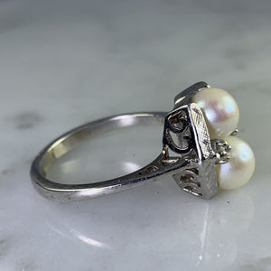 Vintage Akoya Pearl Ring with Diamonds Accents set in 14K White Gold. June's Birthstone. - Scotch Street Vintage