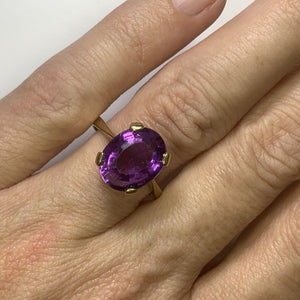 Vintage Amethyst Ring in Yellow Gold. Unique Engagement Ring. February Birthstone. 6th Anniversary. - Scotch Street Vintage