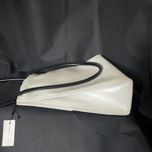 Load image into Gallery viewer, Vintage Black and White Leather Handbag by Saks Fifth Avenue. 1950s Sustainable Fashion Accessories. - Scotch Street Vintage