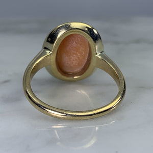 Vintage Carnelian Shell Cameo Ring in 10K Gold Setting. Hand Carved Shell Silhouette. Estate Jewelry - Scotch Street Vintage
