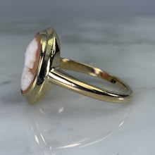 Load image into Gallery viewer, Vintage Carnelian Shell Cameo Ring in 10K Gold Setting. Hand Carved Shell Silhouette. Estate Jewelry - Scotch Street Vintage