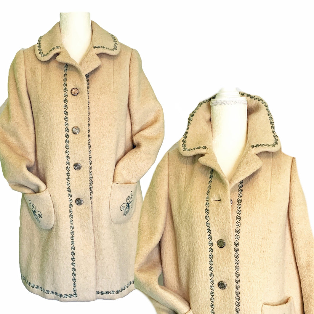 Cream store swing coat