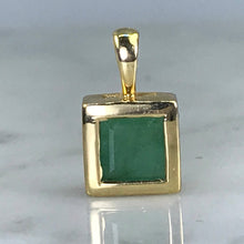 Load image into Gallery viewer, Vintage Emerald Pendant. 14K Gold. May Birthstone. 20th Anniversary Gift. Appraised. - Scotch Street Vintage