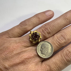 Vintage Garnet Cluster Ring. 18k Yellow Gold. Floral Design. January Birthstone. 2 Year Anniversary. - Scotch Street Vintage
