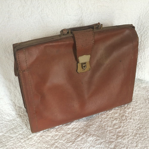 Vintage Leather Satchel Briefcase. Cognac Caramel Brown Leather Luggage. Overnight Case. Office Decor. Accessory. Bag. Gift for Him. - Scotch Street Vintage