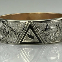 Load image into Gallery viewer, Vintage Masonic Wedding Band. Masonic Symbol Ring. 10k Gold Band. Circa 1950. - Scotch Street Vintage