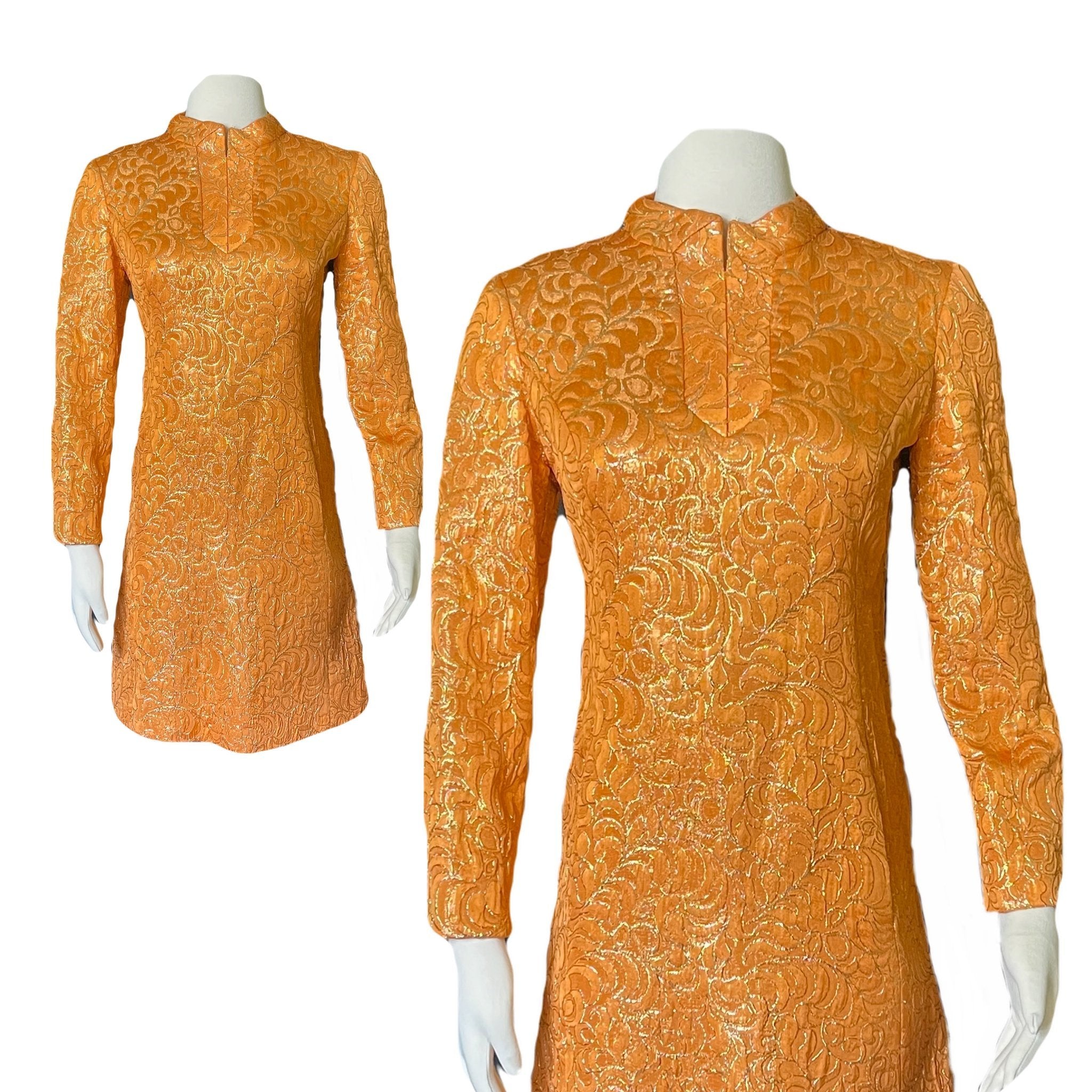 Vintage shop gogo dress