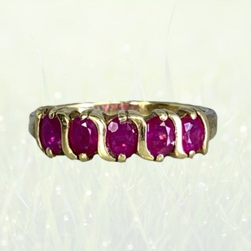 Vintage Red Spinel Wedding Band or Stacking Ring in 10K Yellow Gold. August Birthstone. 65th Anniversary. - Scotch Street Vintage